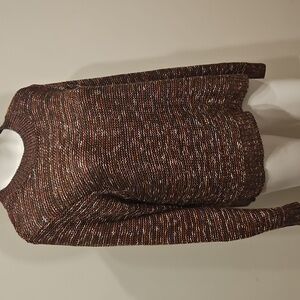 Susina maroon,blue,& white color blend womens size medium knitted sweater.